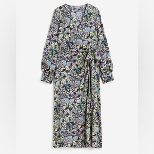 H&M Balloon-Sleeved Wrap Dress in Beige Flowers